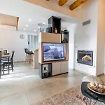 Vikendica House With A Parking Space Humac, Hvar - 8805