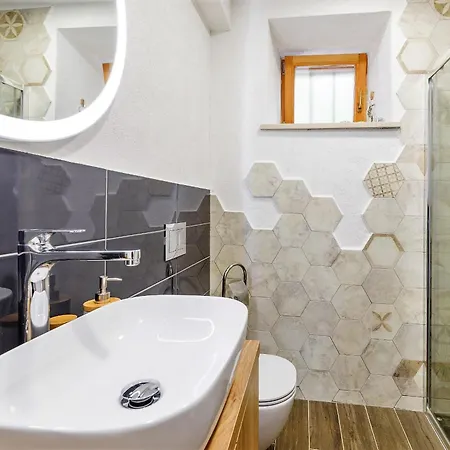 Feriehus House With A Parking Space Humac, Hvar - 8805 Jelsa (Hvar)